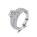 Shinning Classic Round S925 Silver Cubic Zirconia Wedding Ring